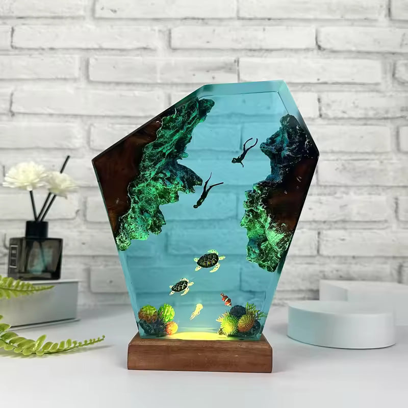 Frank & Genma | Resin Lamps