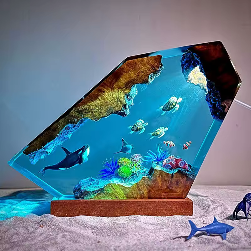 Frank & Genma |  Resin Lamps